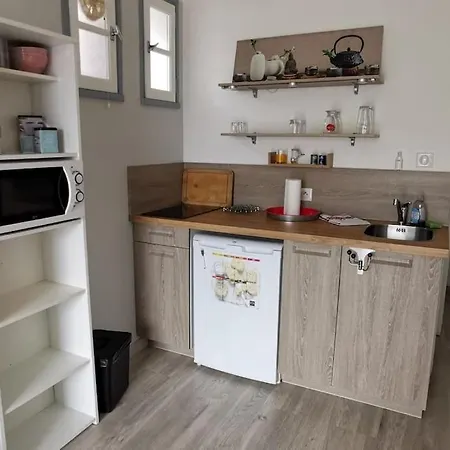 Proche Plages Et Commerces Апартаменты *