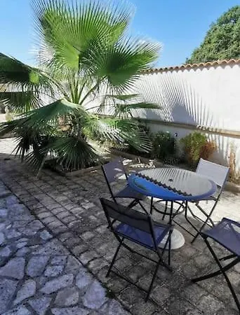 Apartment Proche Plages Et Commerces *